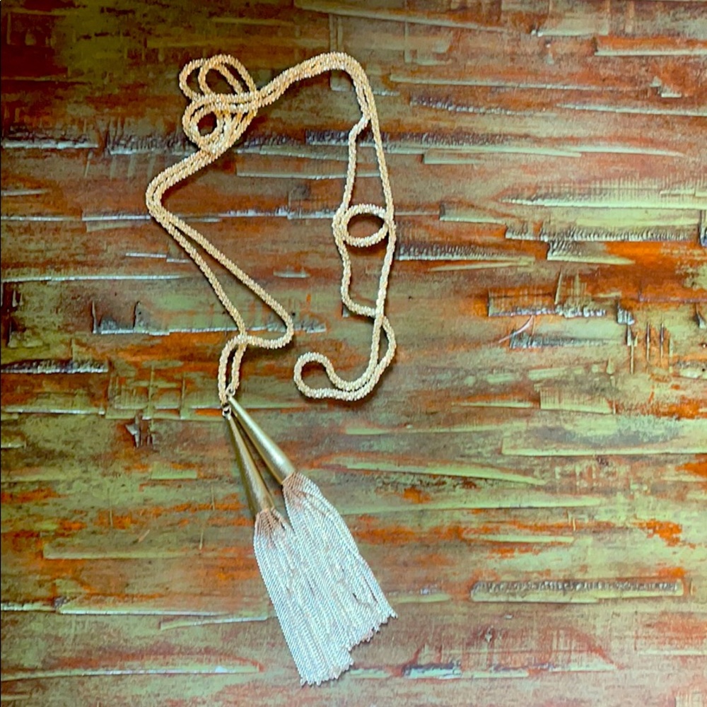 Kendra Scott “Phara” necklace in gold